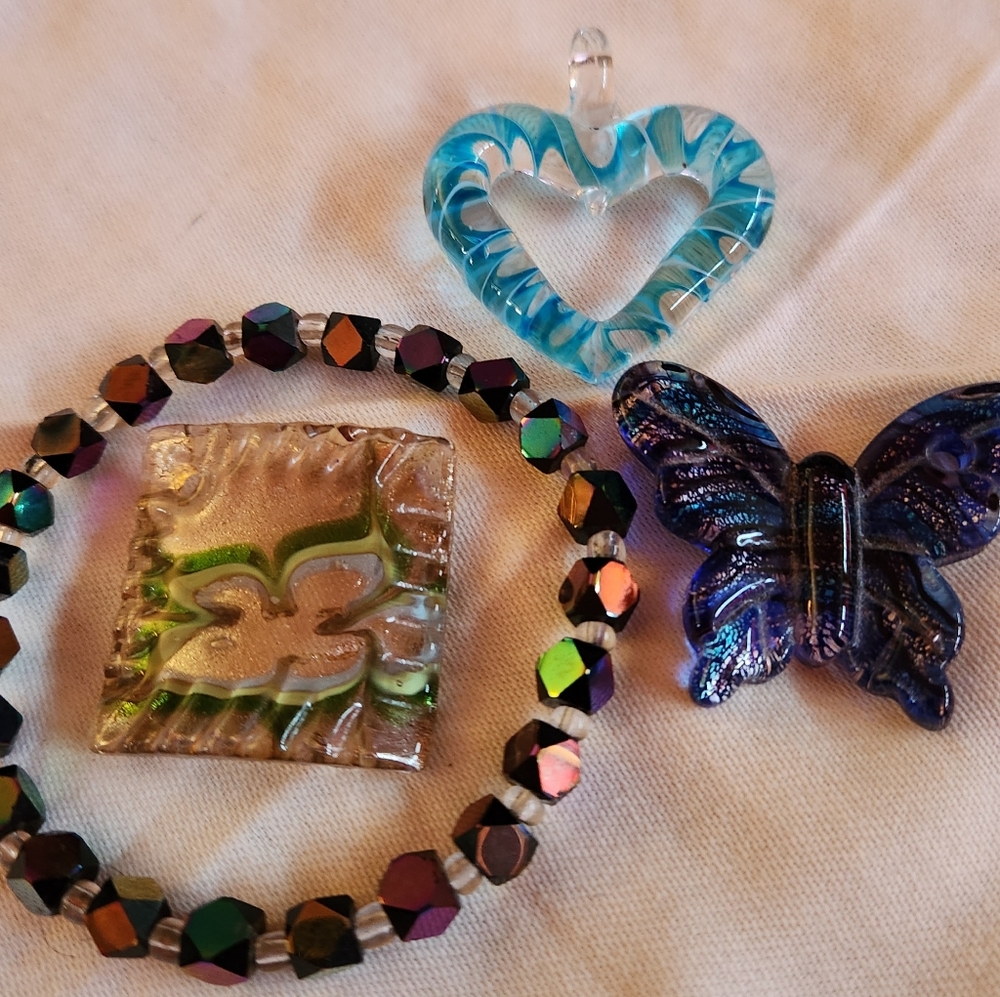 Pendants (3) and bracelet